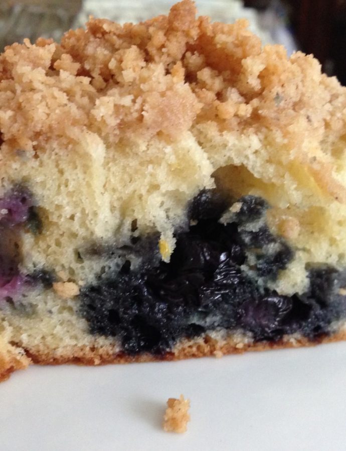 Fresh Blueberry Coffee Cake with Sour Cream